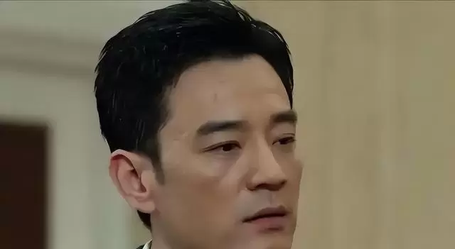 李光洁三段婚姻脉络与2026年双剧登顶品质盛典：从矿区少年到家庭叙事践行者 资讯配图