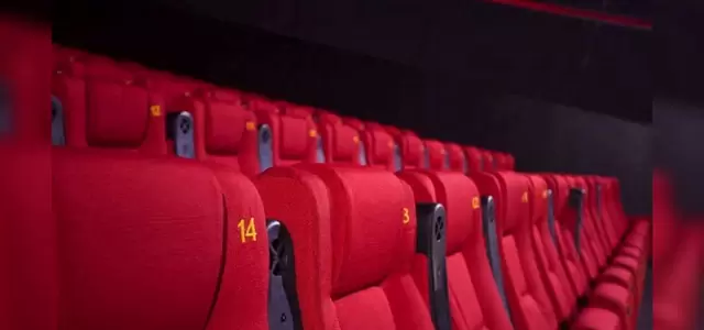 五一档多部影片临时撤档，悬疑喜剧动画新片集体退出 情报图